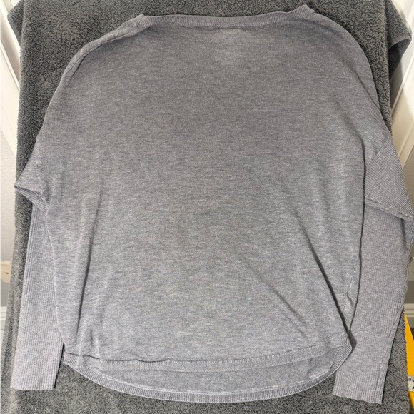 New York & Co Gray Sweater with Red Floral Design- M - Picture 2 of 5